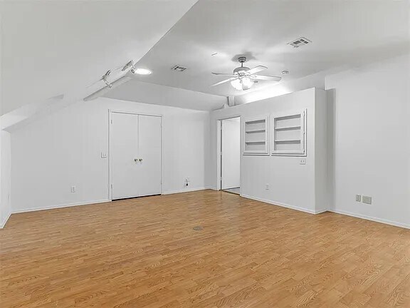 Building Photo - 3609 Hampton Ct