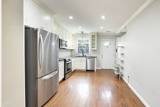 Building Photo - 1122 K St SE