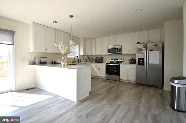 Building Photo - 84 Cilento Dr