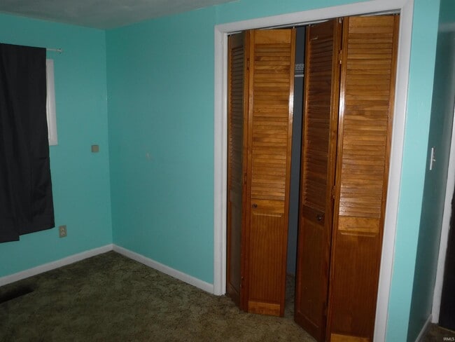 Building Photo - 5624 Gates Dr