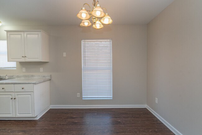 Building Photo - 3609 Stanton Ct