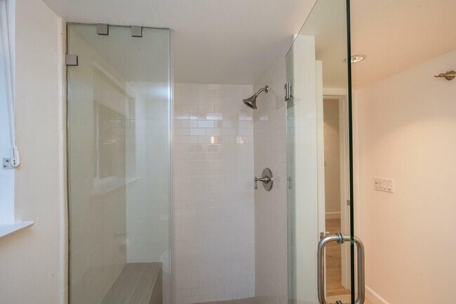 Building Photo - 920 Stagi Ct