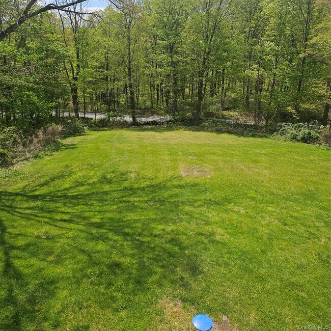 Building Photo - 2831 Pleasant Ridge Rd