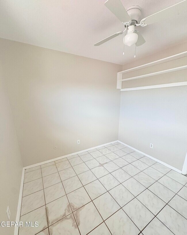 Building Photo - 3444 Tascosa St