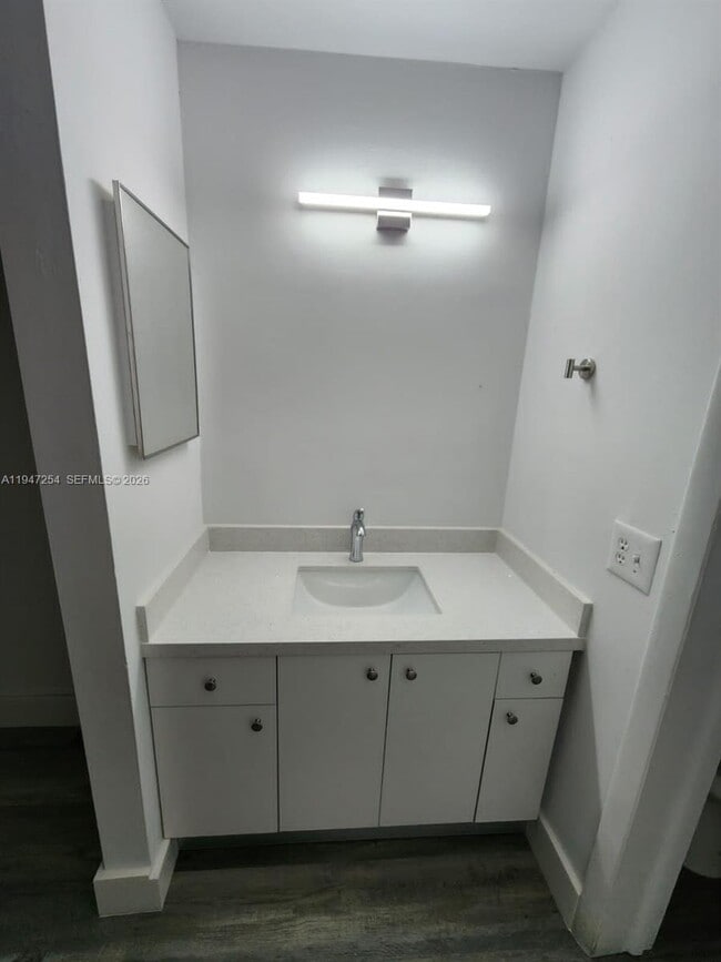 Building Photo - 4545 Treehouse Ln