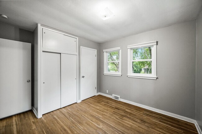 Building Photo - Gorgeous 4BR/2BA Home with Finished Lower ...