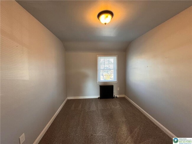 Building Photo - 724 N Muhlenberg St