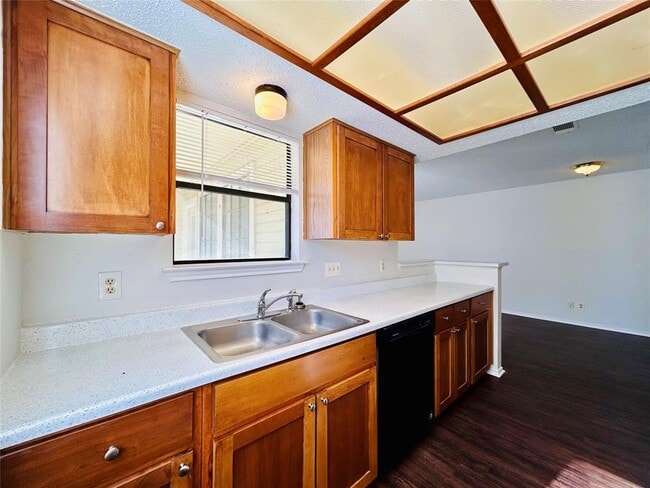 Building Photo - 9303 Kempler Dr