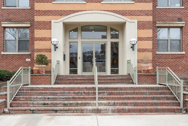 Building Photo - 26 Ave at Port Imperial