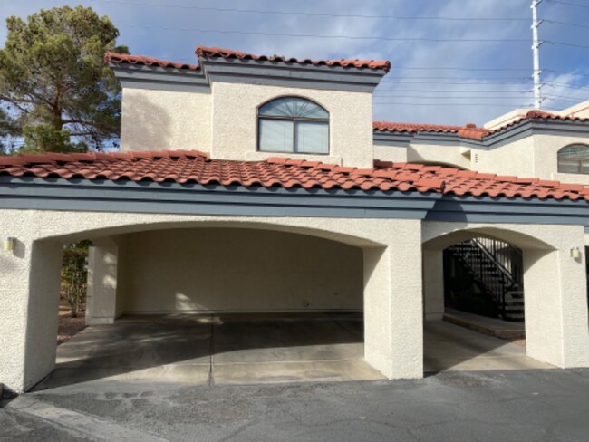 Building Photo - 8455 W Sahara Ave