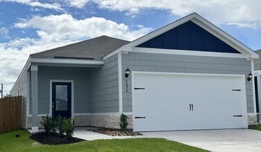 Building Photo - 6426 Winter Elm St