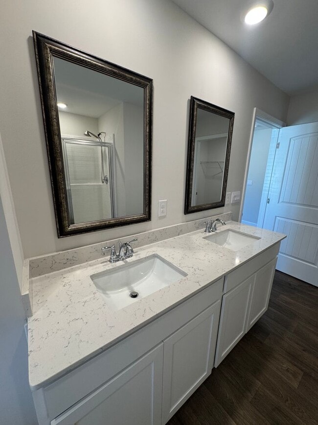 Building Photo - New Construction Community Home with 5 BEDROOMS!