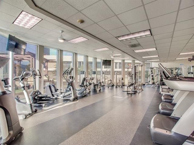 Building Photo - 500 Throckmorton St