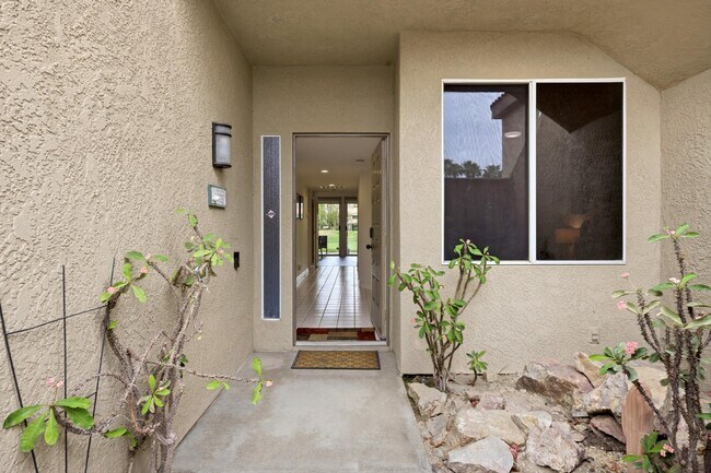 Building Photo - 55359 Winged Foot