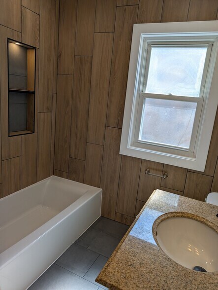 Building Photo - 144 Morgan Pl