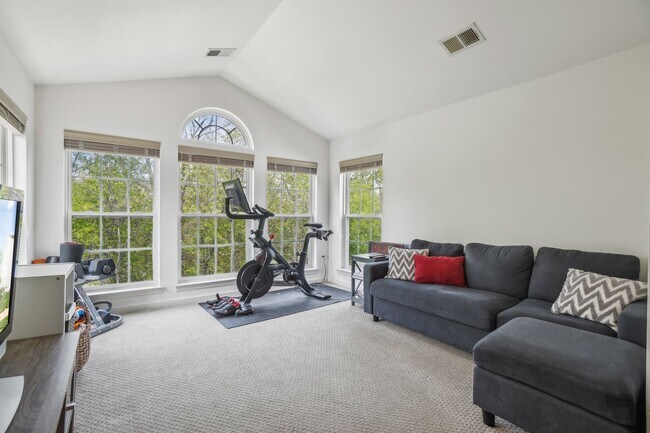 Building Photo - Elegant Home on Premium Lot in Piedmont So...