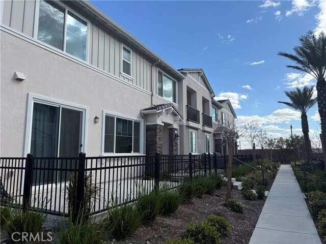 Building Photo - 16502 Casa Grande Ave