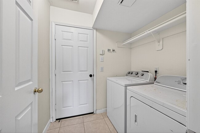 Building Photo - 22118 Blossom Meadow Ct
