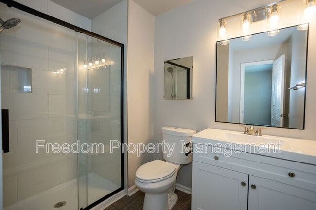 Building Photo - 10116 Wimbledon Ct