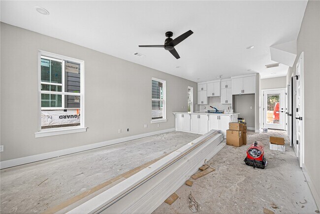 Building Photo - 1348 S Yampa Bnd