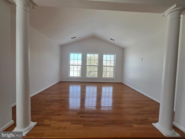 Building Photo - 1702 Allerford Dr