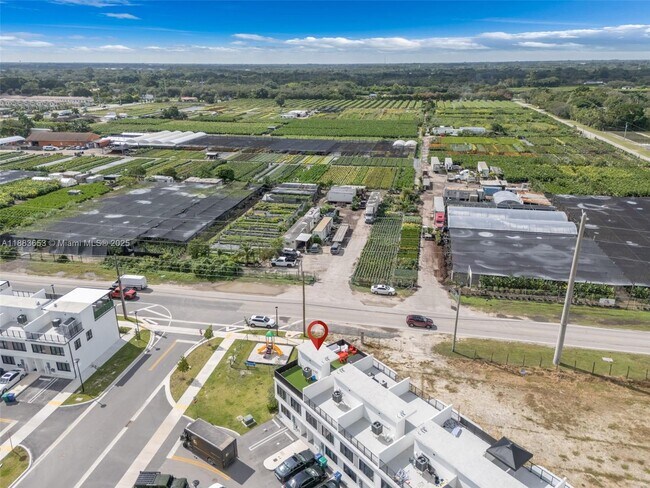 Building Photo - 26144 SW 146th Ct