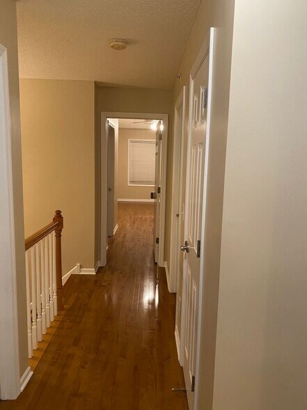 Building Photo - 5030 Archer Ln N