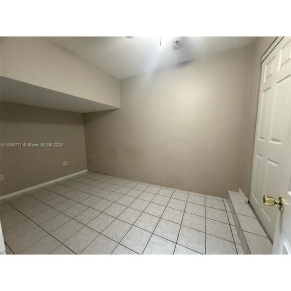 Building Photo - 15801 SW 85th St