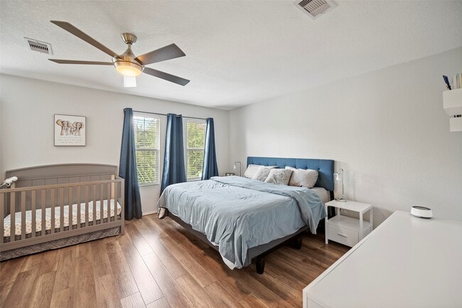 Building Photo - 16783 Mammoth Springs Dr