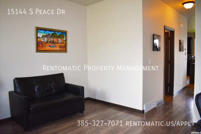 Building Photo - 15144 Peace Dr
