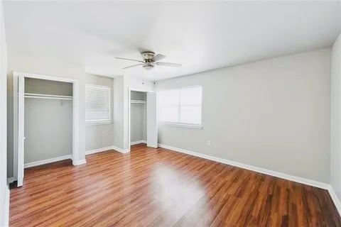 Building Photo - 6902 Salem Dr