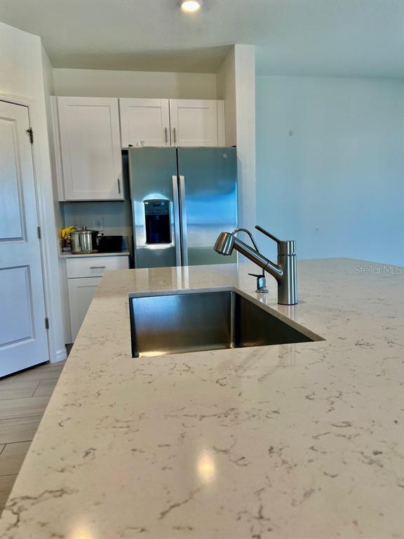 Building Photo - 9023 Bay Leaf Dr