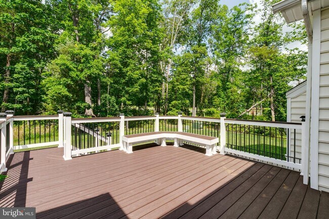 Building Photo - 42948 Courtland Chase Square