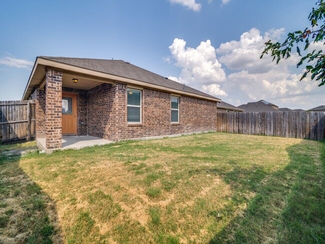 Building Photo - 2302 Tombstone Dr