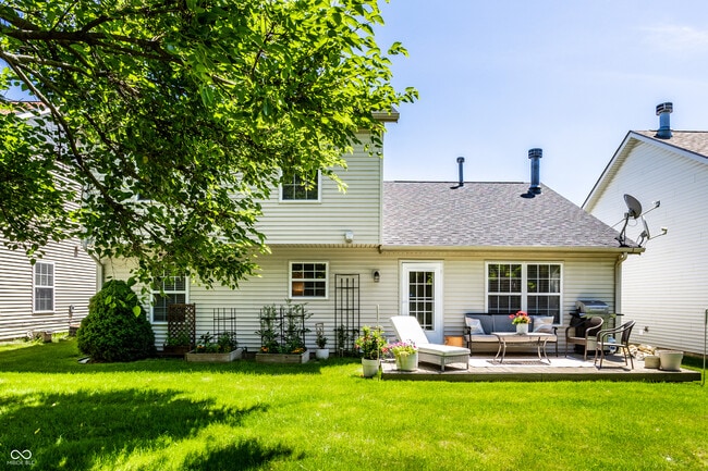 Building Photo - 14924 Oak Rd