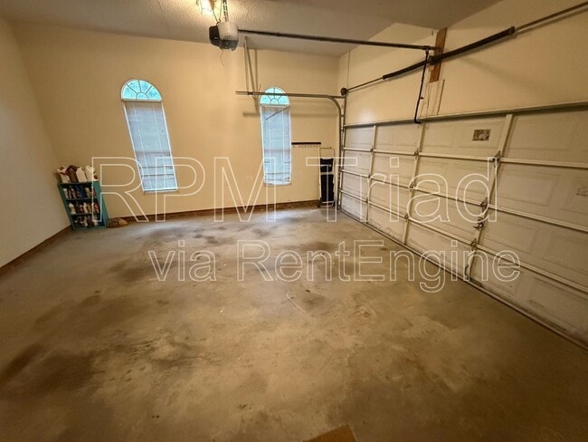 Building Photo - 4210 Shoal Creek Dr