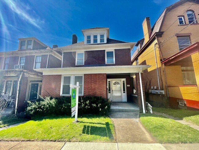 Building Photo - 1 Bed 1 Bath- Pittsburgh PA