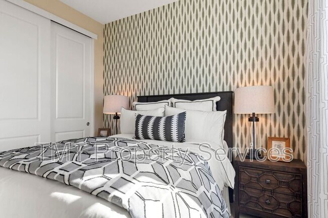 Building Photo - 4445 Rhone Walk