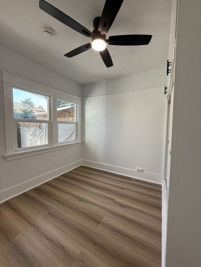 Building Photo - Jannsen Property