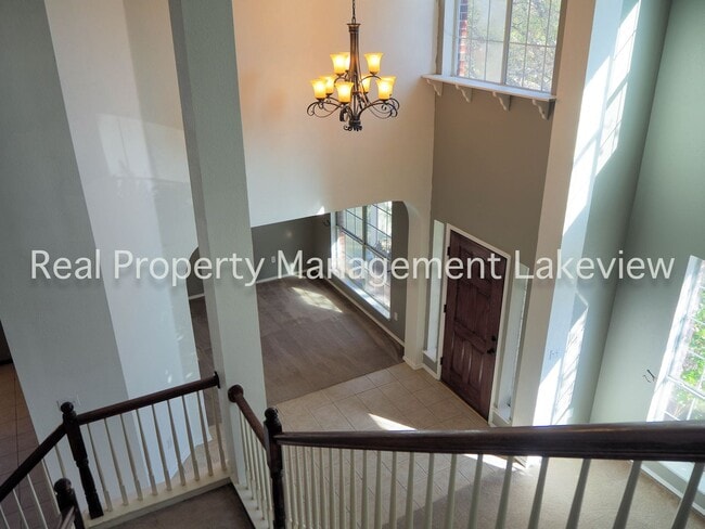 Building Photo - 7500 Waterside Pl