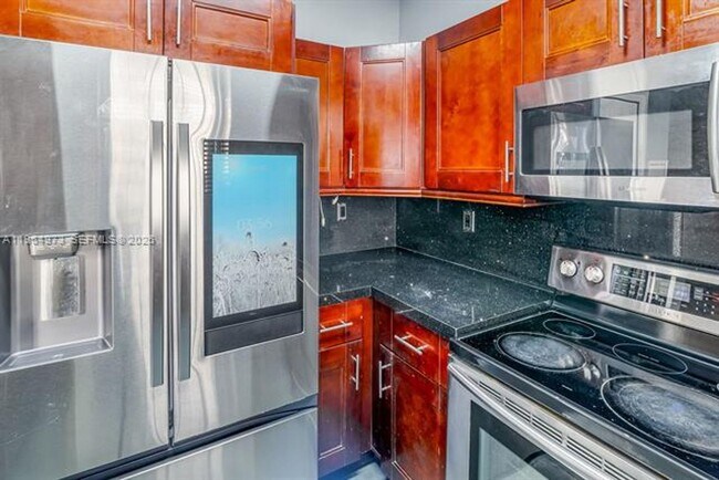 Building Photo - 11507 NW 77th St