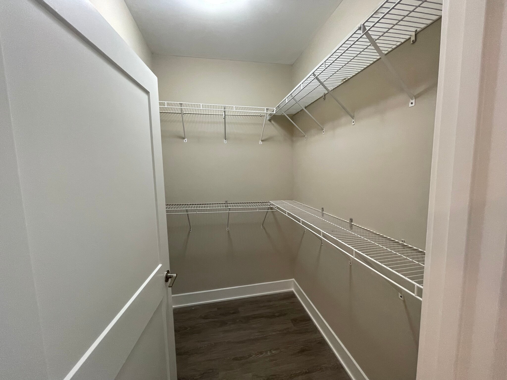 Building Photo - 145 Riverhaven Dr