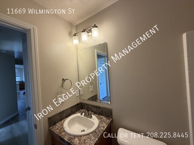 Building Photo - 11669 Wilmington St
