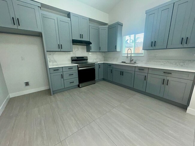 Building Photo - Beautiful Newly Built 2bed/2bath ADU