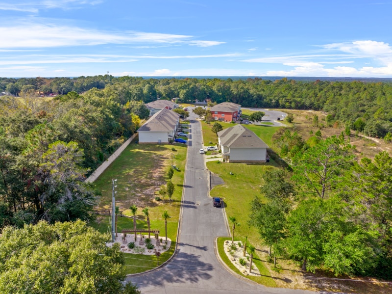 Building Photo - 721 Arbor Lake Dr