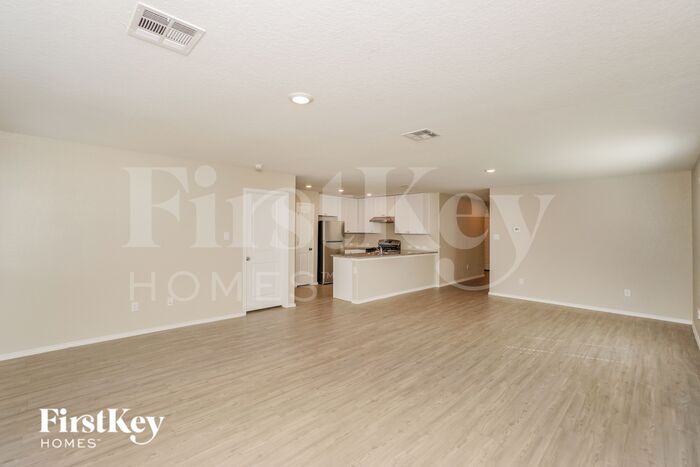 Building Photo - 407 Butterfly Bush Ct