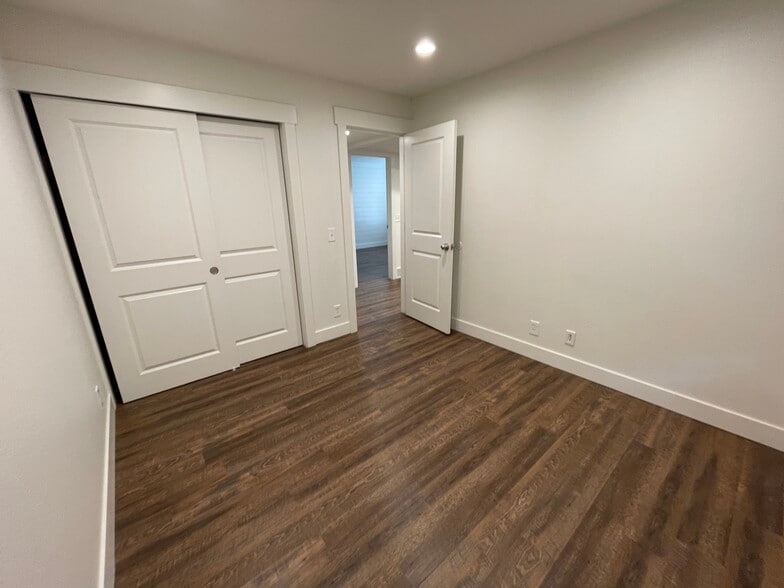 Building Photo - 6893 S Countrywoods Cir