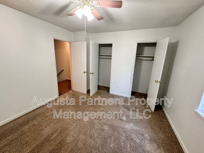 Building Photo - 415 Evans Mill Cir