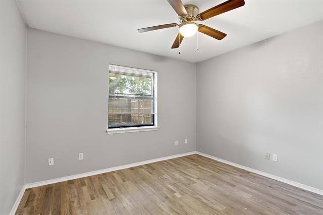 Building Photo - 2223 Sierra Dr