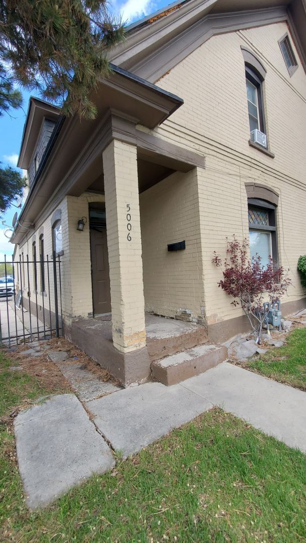 Building Photo - 5000 S Jones Ct